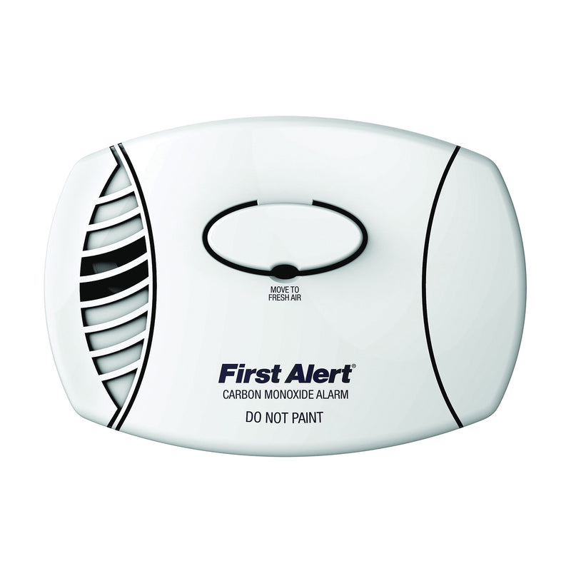 FIRST ALERT Single Gas Detector 85 dB Alarm: Audible/Visual Electrochemical Sensor White